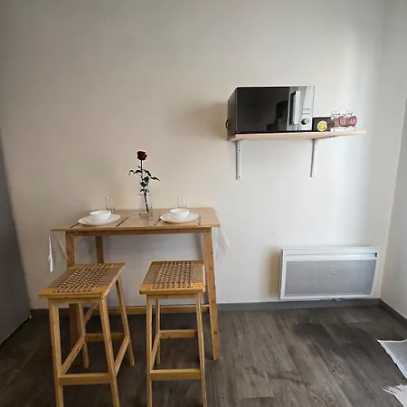 Apartmán Cozy With Parking